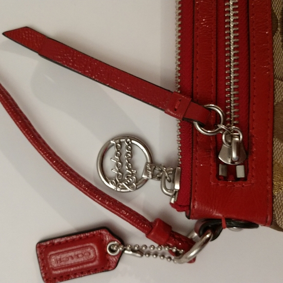 Coach Poppy Secret Admirer Wristlet Clutch - Picture 9 of 12